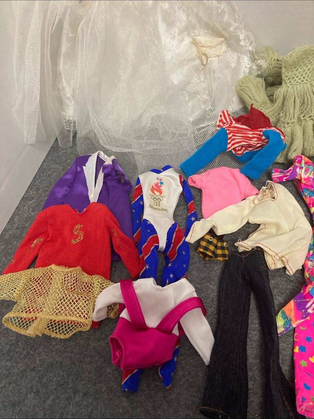 Barbie & doll clothes and two penny brite dresses - Picture 10 of 12